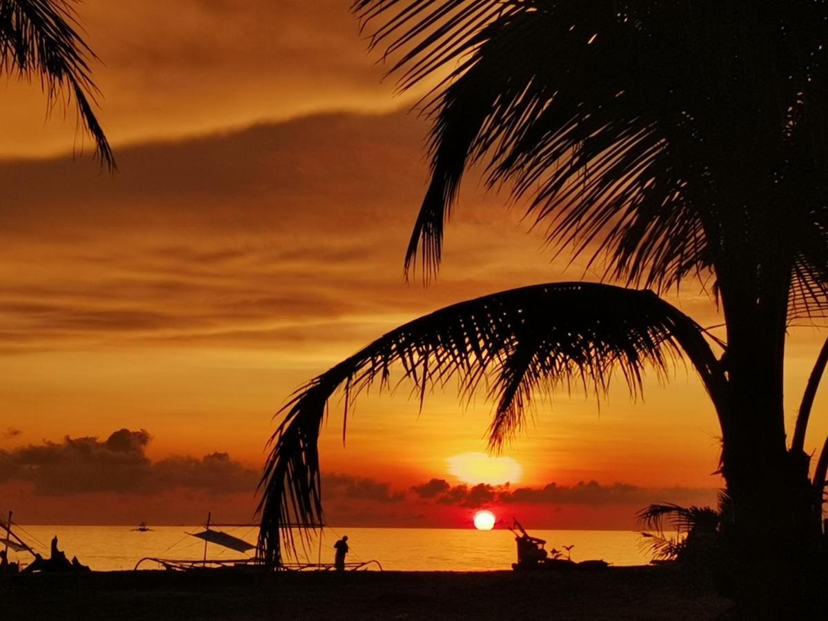 Sulu Sunset Beach Resort Nauhang 외부 사진