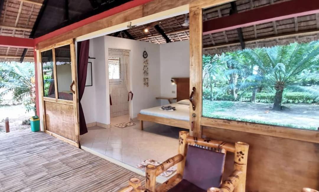 Sulu Sunset Beach Resort Nauhang 외부 사진