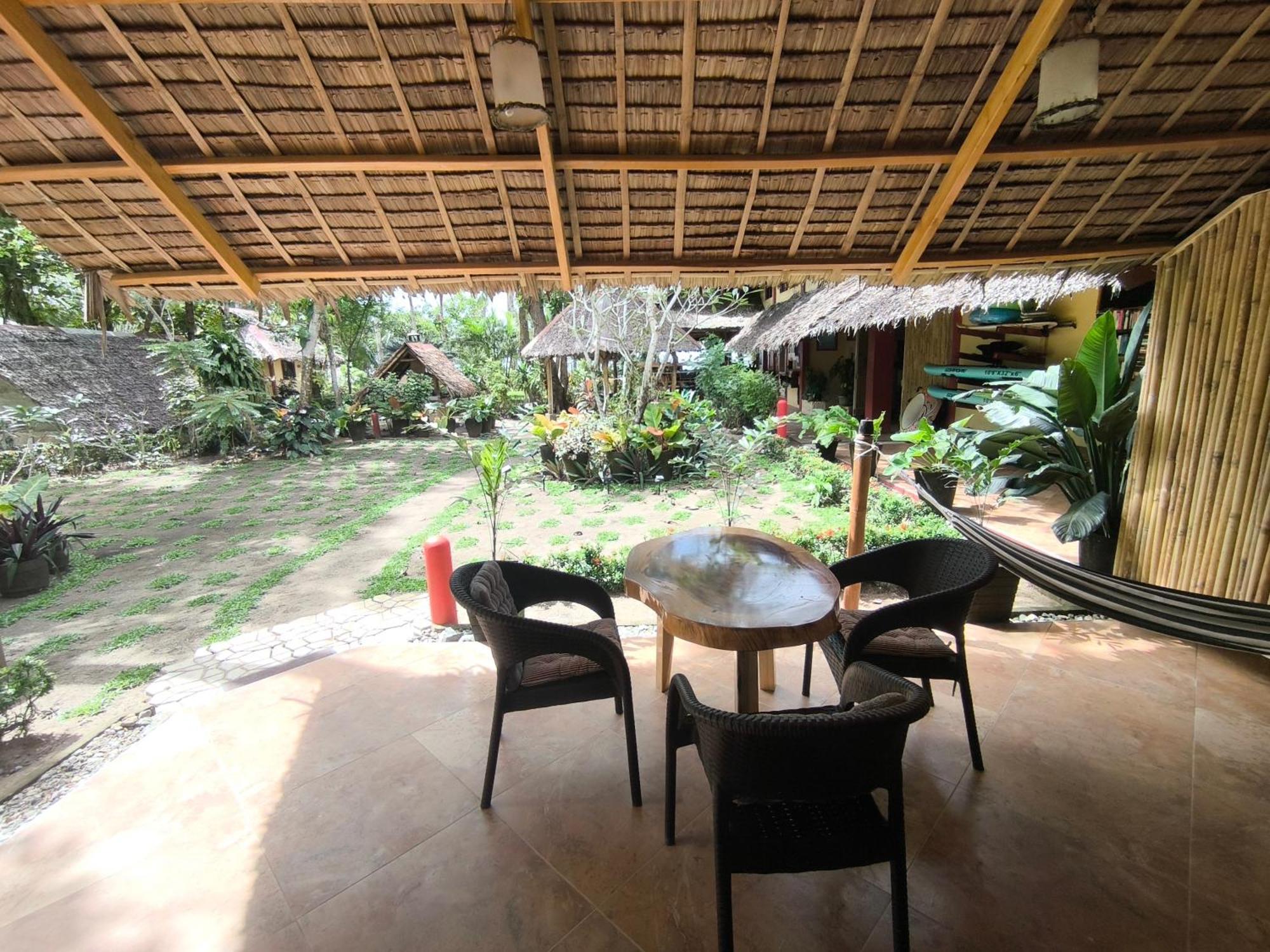 Sulu Sunset Beach Resort Nauhang 외부 사진